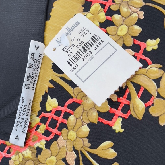 NWT Vintage Hermes Scarf "Le Sacre du Printemps" - Picture 4 of 10